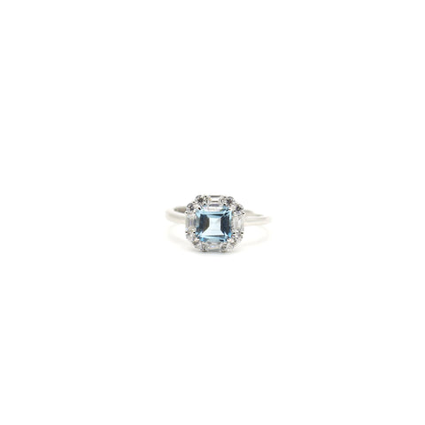 Aqua Blue Topaz Ring