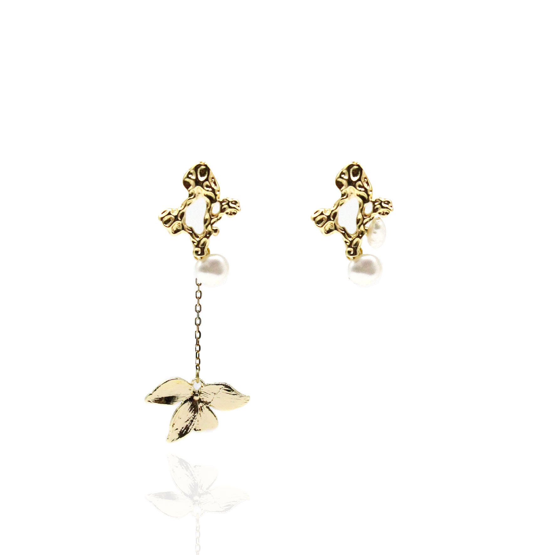 Lily Earrings