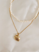 將圖片載入圖庫檢視器 Shell Necklace
